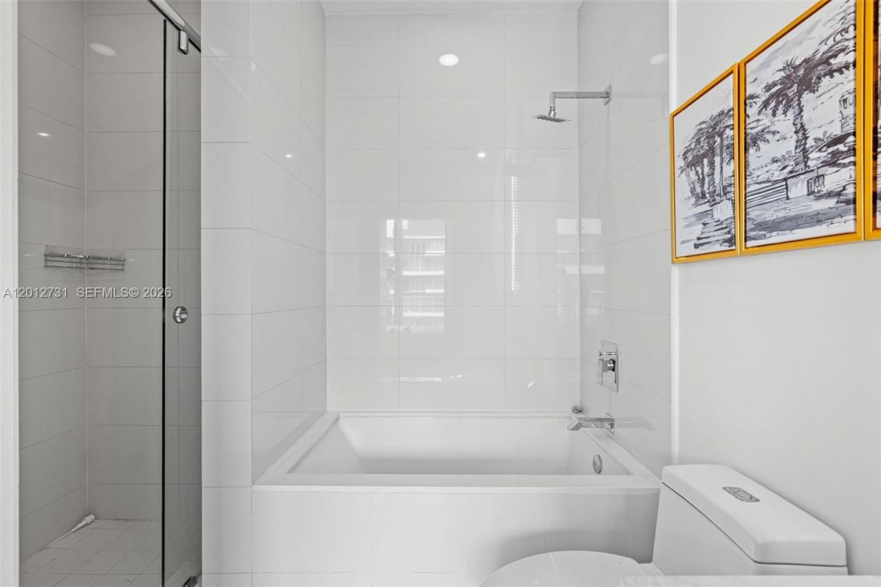 1300 S Miami Ave, Unit PH5209, Miami, FL 33130 Photo