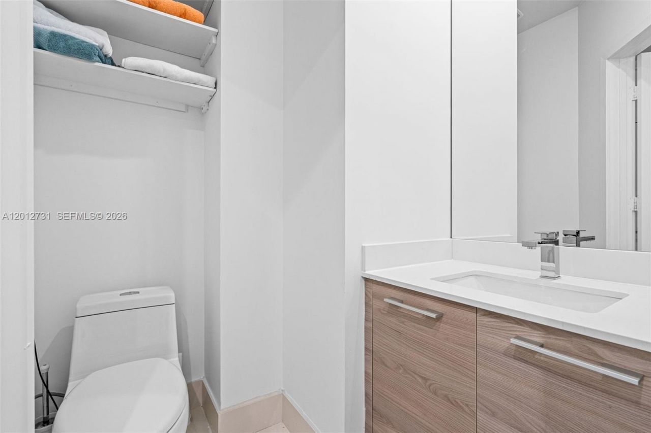 1300 S Miami Ave, Unit PH5209, Miami, FL 33130 Photo