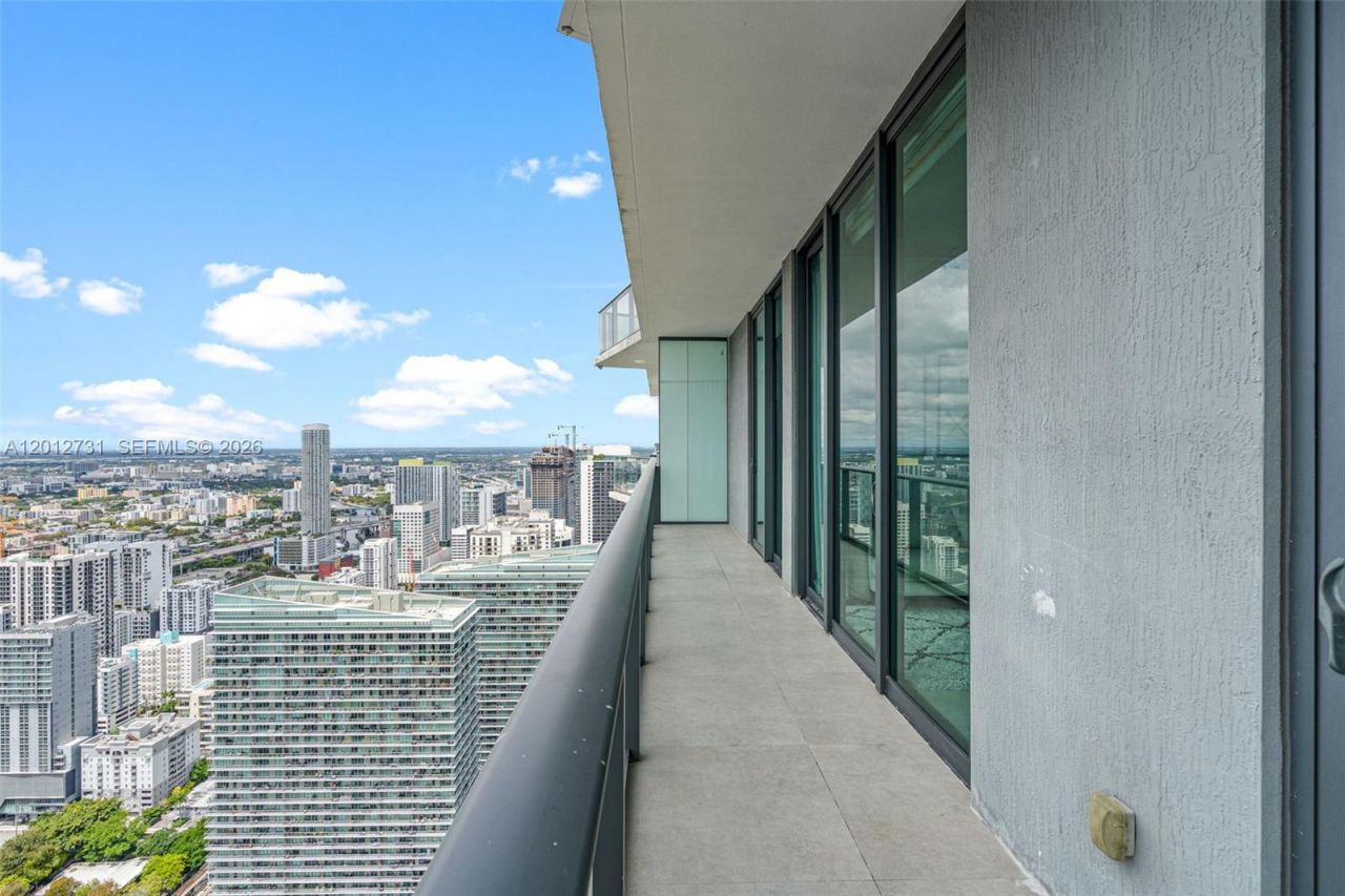 1300 S Miami Ave, Unit PH5209, Miami, FL 33130 Photo