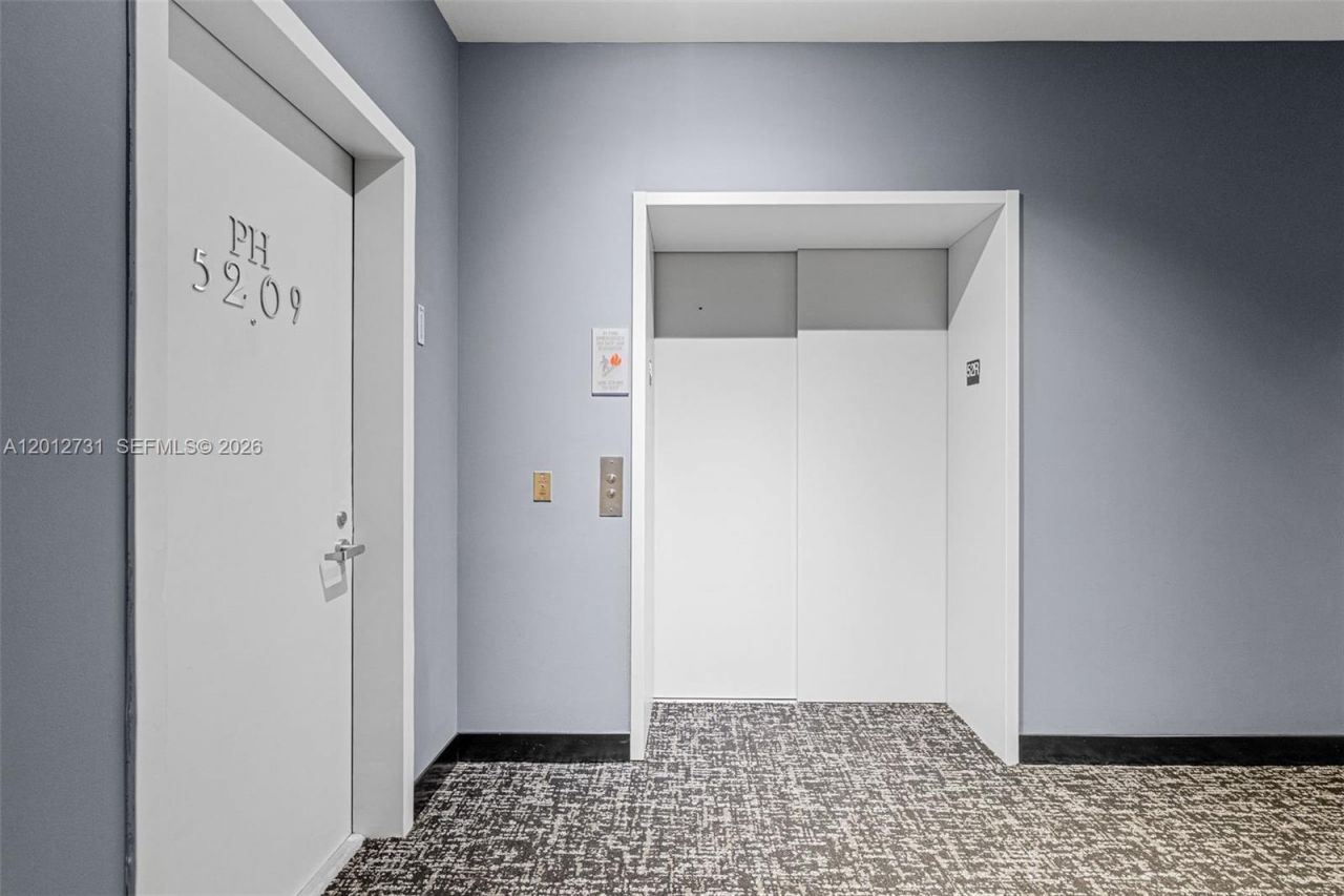 1300 S Miami Ave, Unit PH5209, Miami, FL 33130 Photo