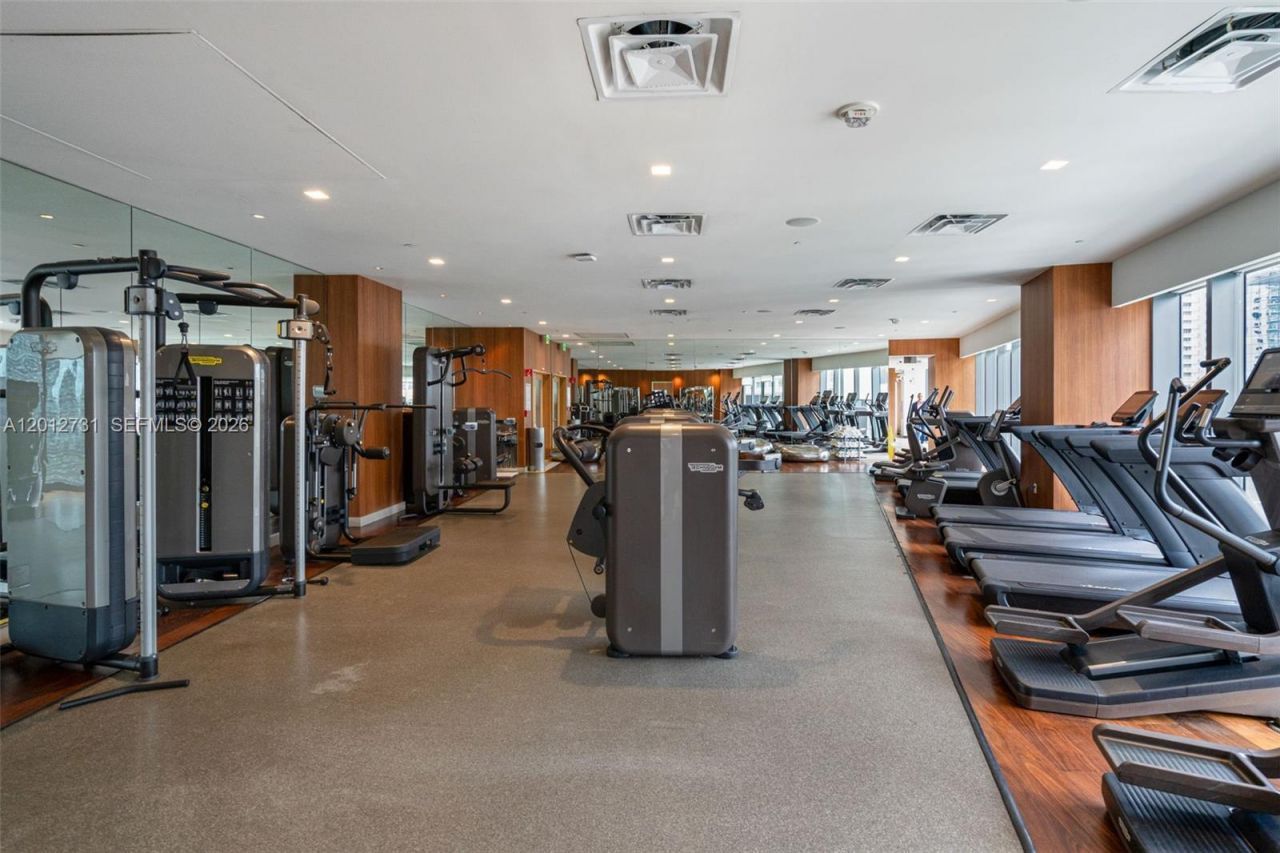 1300 S Miami Ave, Unit PH5209, Miami, FL 33130 Photo