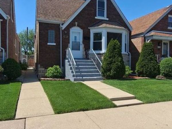 5110 S Latrobe Avenue , Chicago, IL 60638