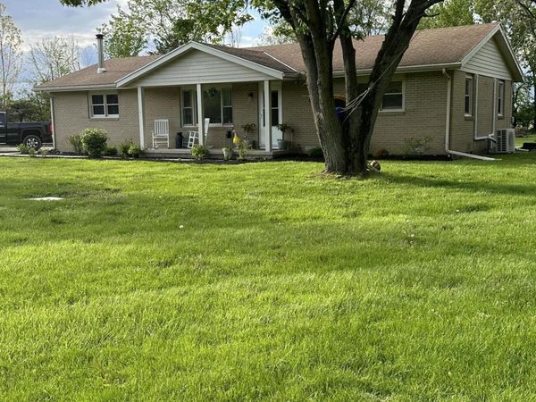 4343 E Hanthorn Road, Lima, OH 45806