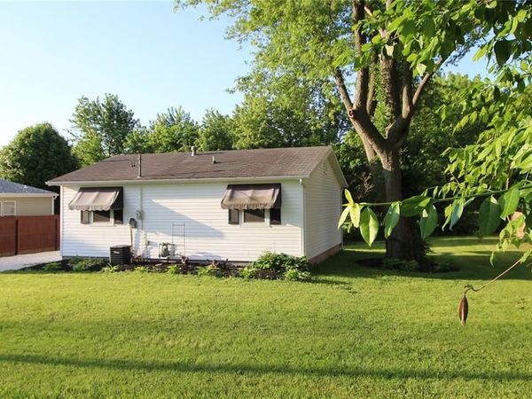 704 E Mortimer Street, New Florence, MO 63363