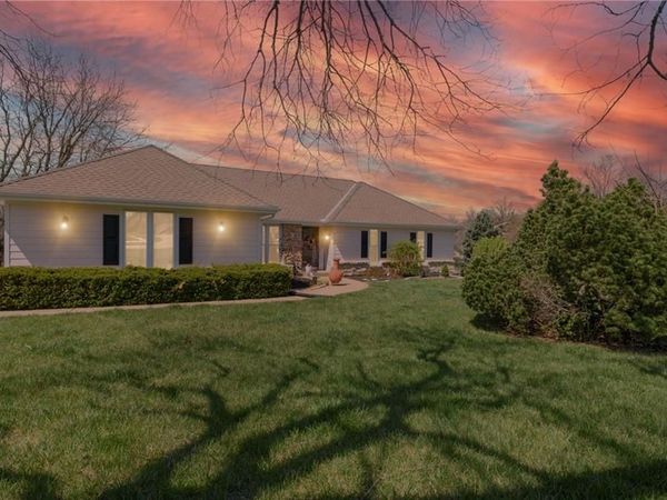 5730 Noland Road, Shawnee, KS 66216