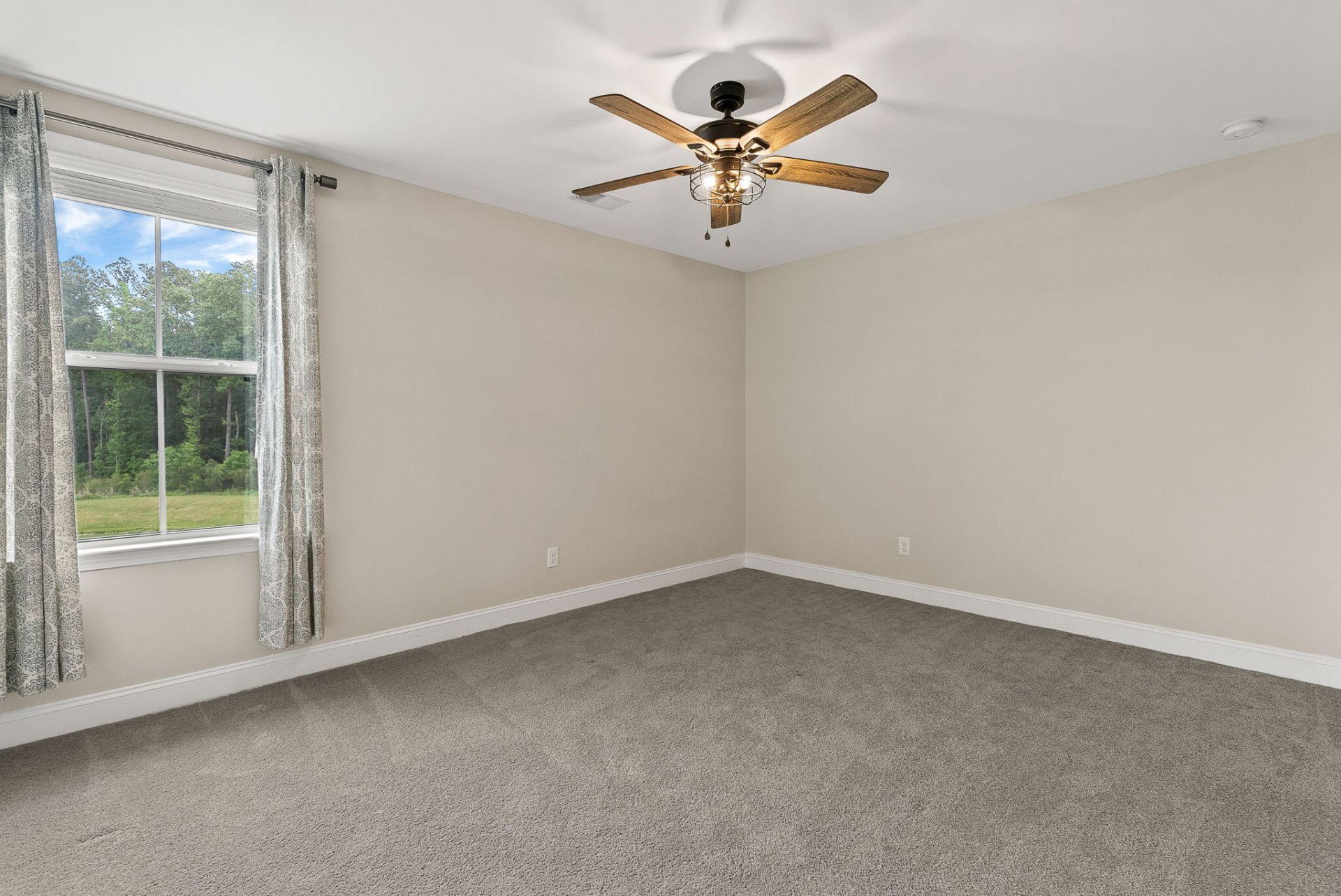 674 Black Pine Road Photo 60