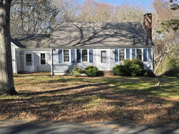 14 Norton Road, West Yarmouth, MA 02673