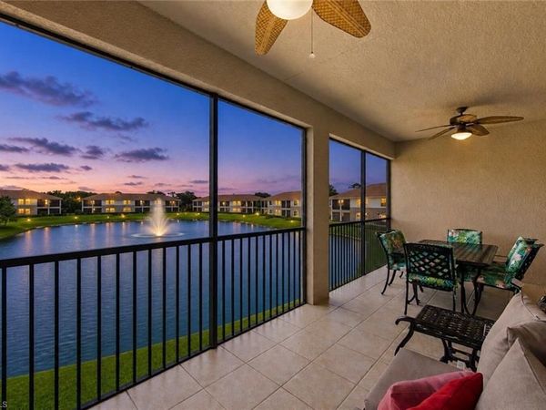 7090 Bay Woods Lake CT, Unit 201, FORT MYERS, FL 33908