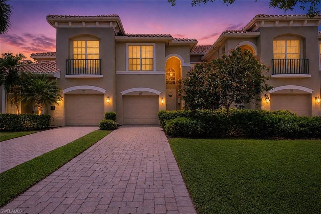 7090 Bay Woods Lake Ct, Unit 201, Fort Myers, FL 33908 Photo