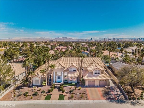 2220 Diamond Bar Drive , Las Vegas, NV 89117