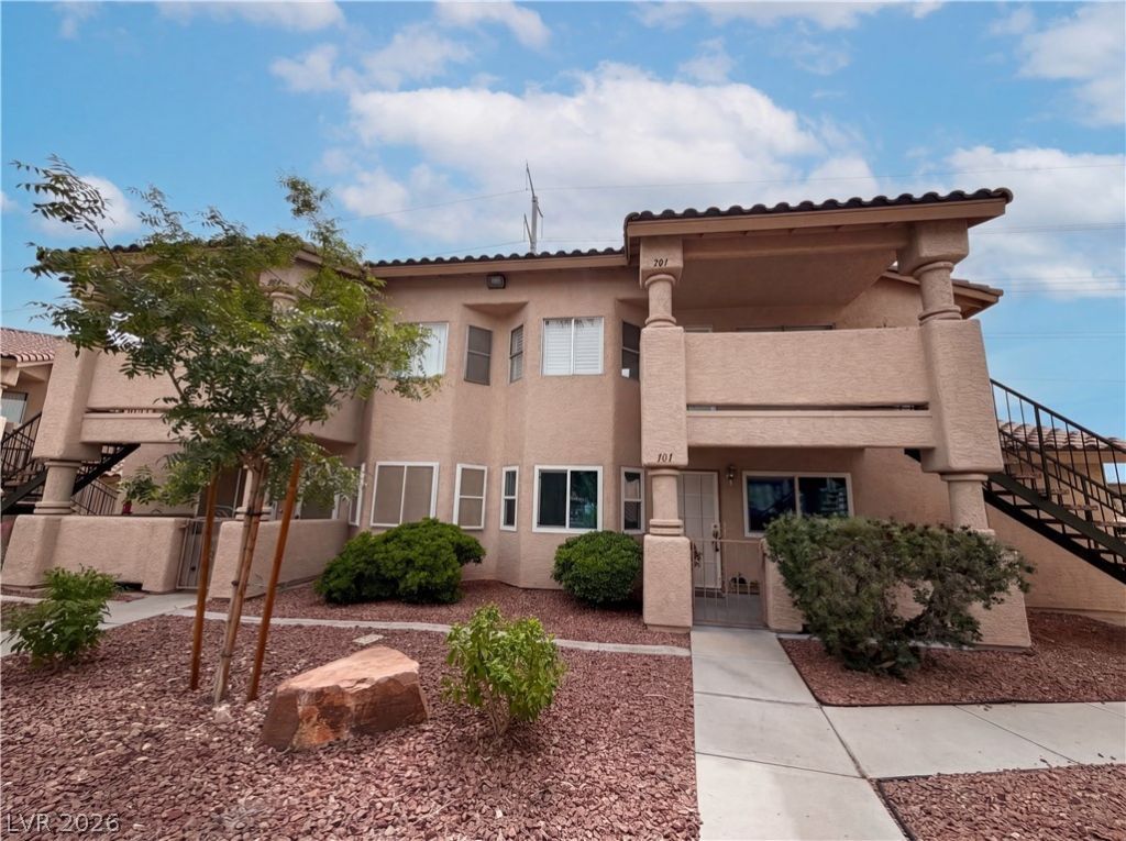 1325 Keifer Lane, Las Vegas, NV 89128