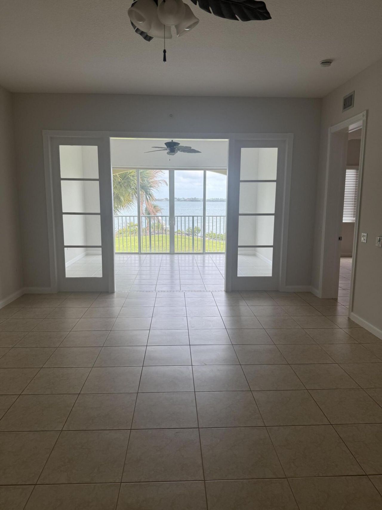 4 Harbour Isle Drive E, Unit 204, Fort Pierce, FL 34949 Photo