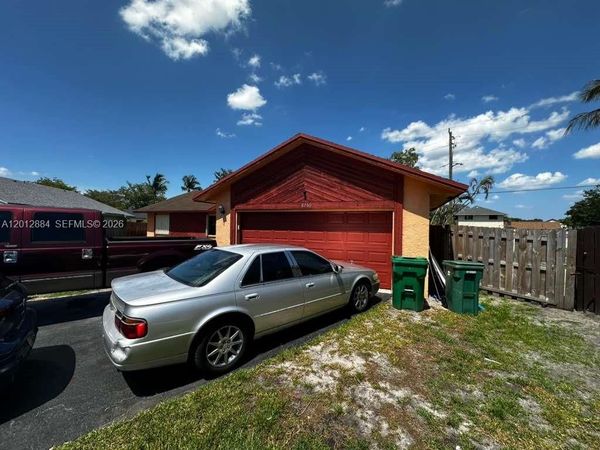 8700 SW 56th Ct , Cooper City, FL 33328