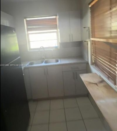 2735 NW 28th St, Unit 2735, Miami, FL 33142 Photo