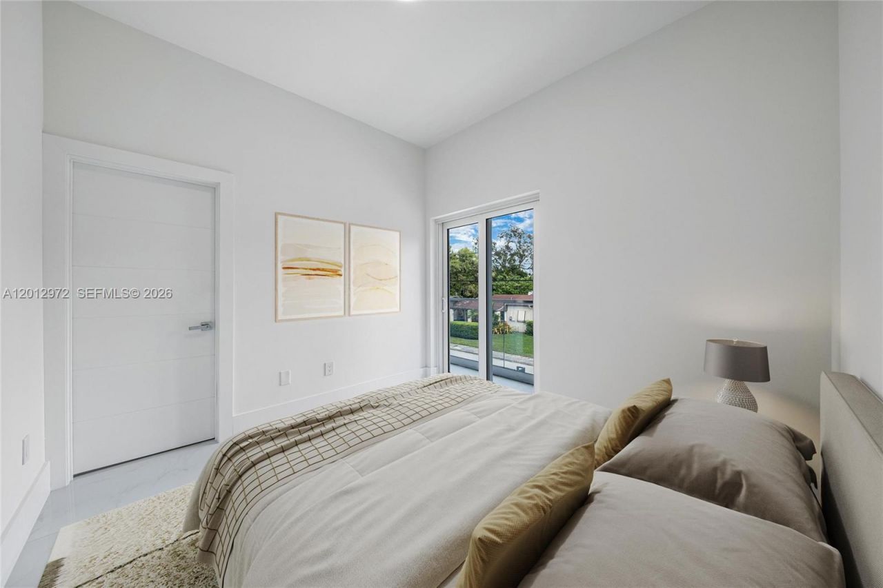 3142 Carter St , Unit 3142, Miami, FL 33133 Photo