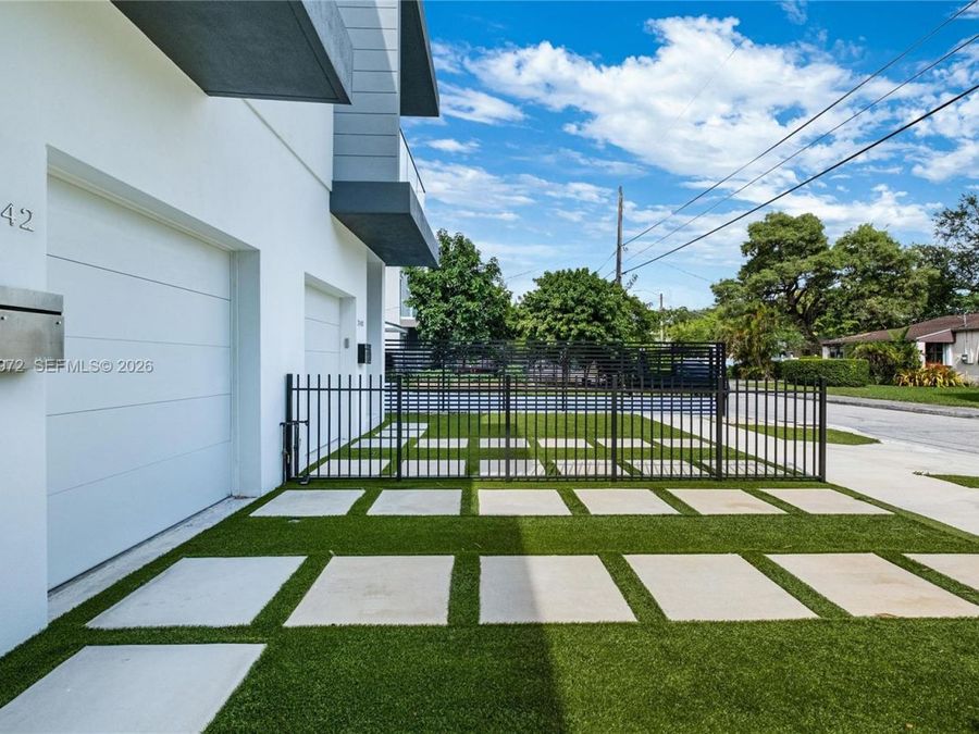 Property Image 34