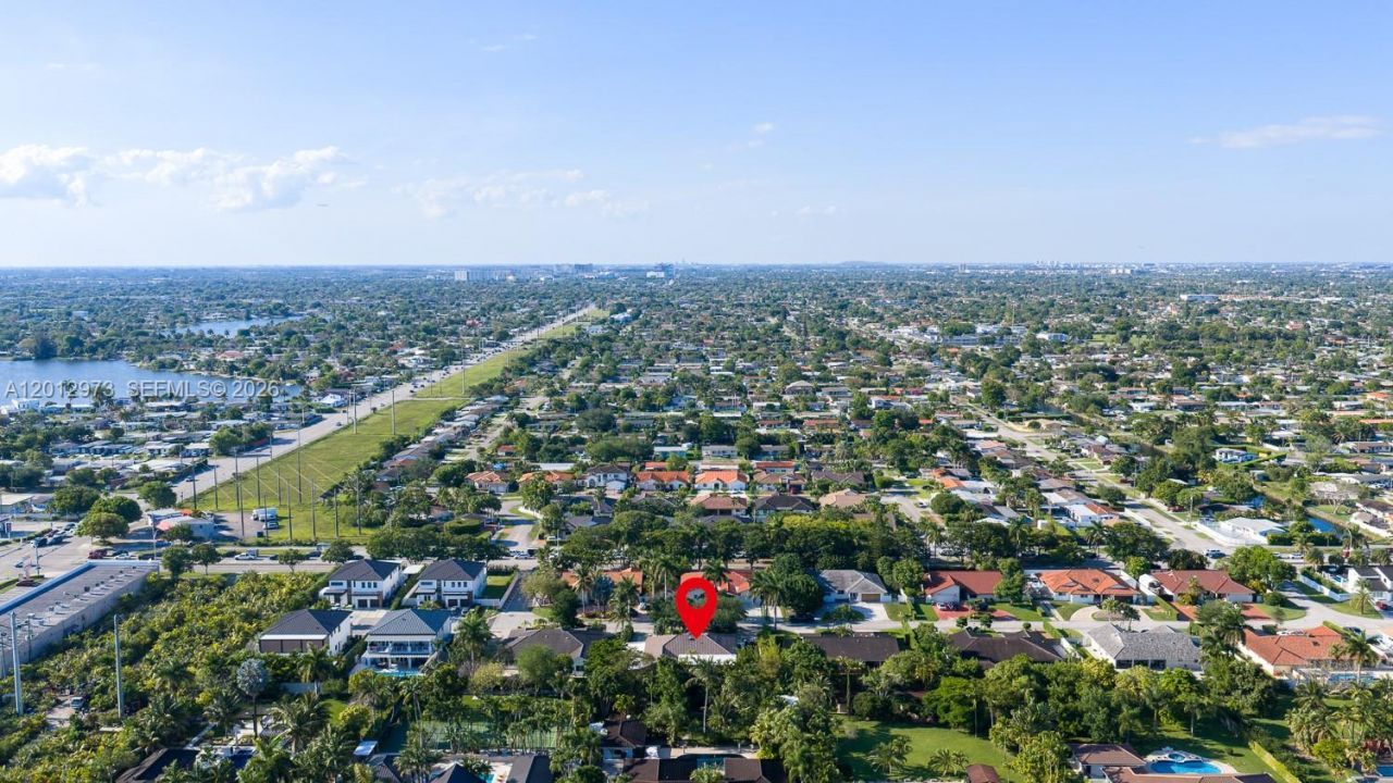 10570 SW 56th Ter, Miami, FL 33173 Photo