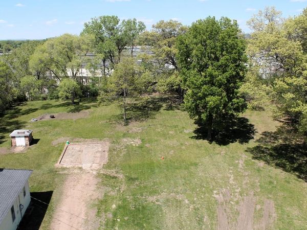 1627 St Cloud STREET, La Crosse, WI 54603
