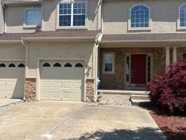 55 GLACIER DRIVE, BERLIN, NJ 08009