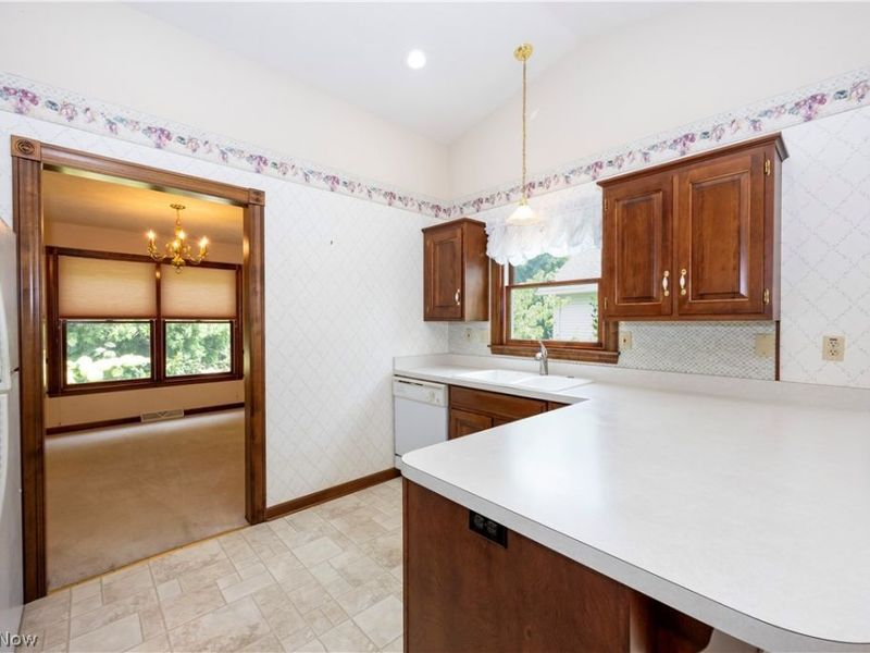 738 Danberry Drive, Wooster, OH 44691 Photo 3