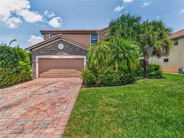2740 Via Piazza LOOP, FORT MYERS, FL 33905