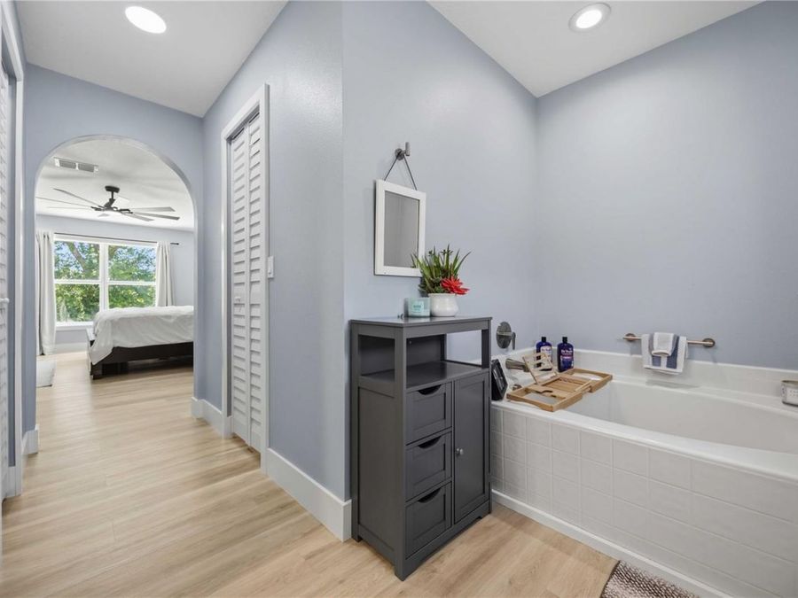 Property Image 62