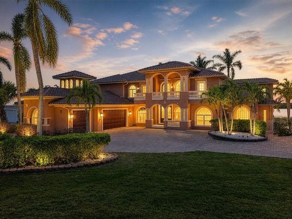 7 COVE VIEW COURT , COCOA BEACH, FL 32931