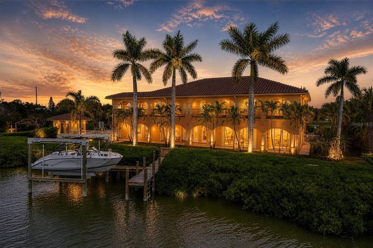 7 Cove View Court, Cocoa Beach, FL 32931 Photo