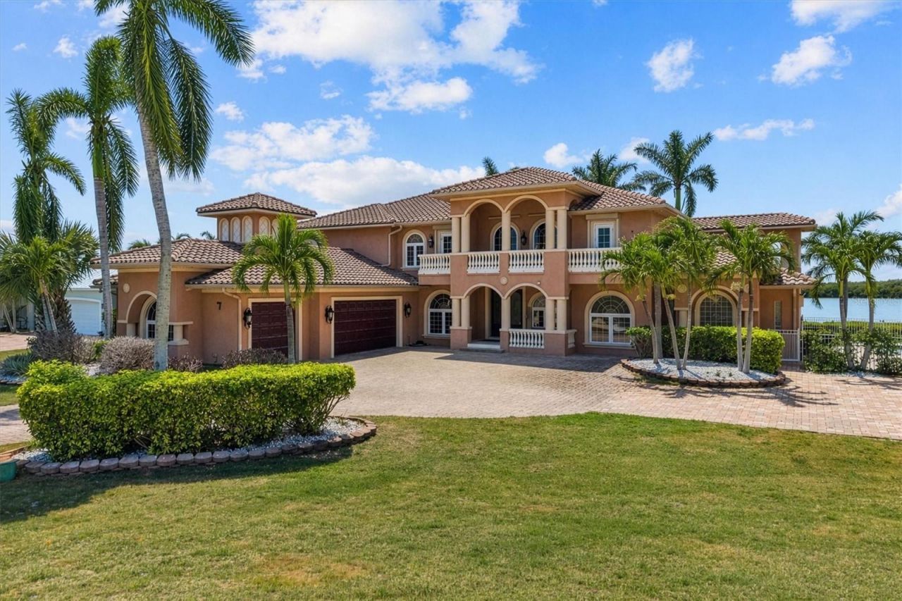 7 Cove View Court, Cocoa Beach, FL 32931 Photo