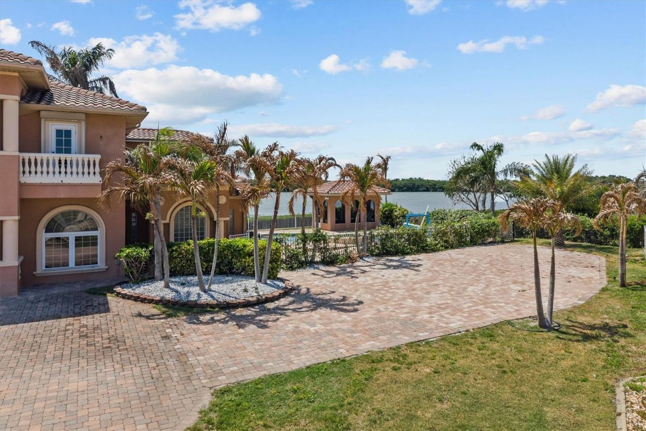 7 Cove View Court, Cocoa Beach, FL 32931 Photo