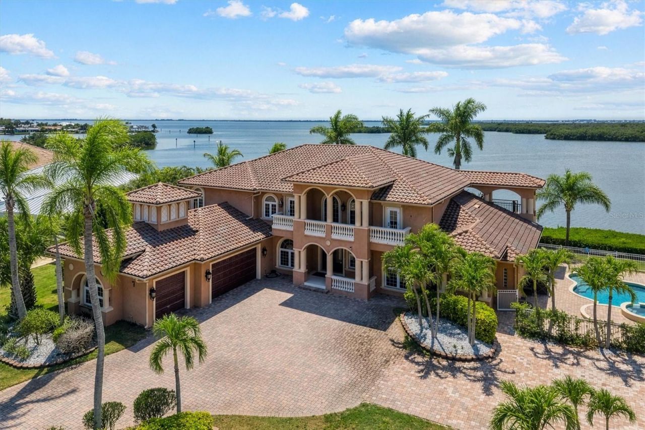 7 Cove View Court, Cocoa Beach, FL 32931 Photo
