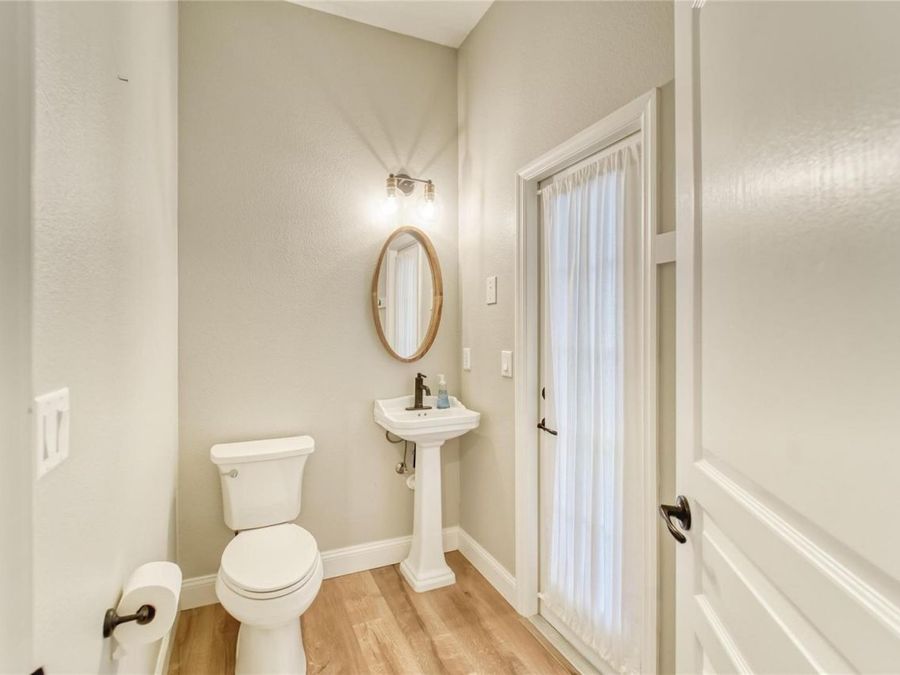 Property Image 36