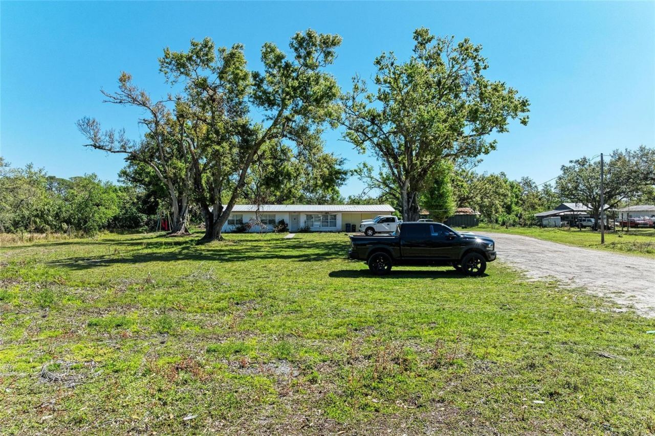 4007 45th Street E, Bradenton, FL 34208 Photo
