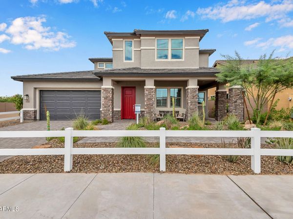 5826 W MAUNA LOA Lane, Glendale, AZ 85306