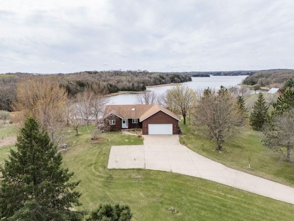 5795 109th Avenue NE, Spicer, MN 56288