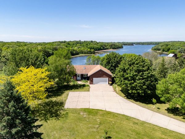5795 109th Avenue NE, Spicer, MN 56288