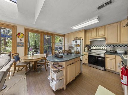 8710 North Lake Boulevard, Kings Beach, CA 96143 Photo