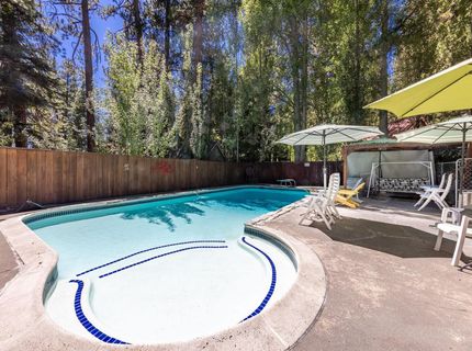 8710 North Lake Boulevard, Kings Beach, CA 96143 Photo