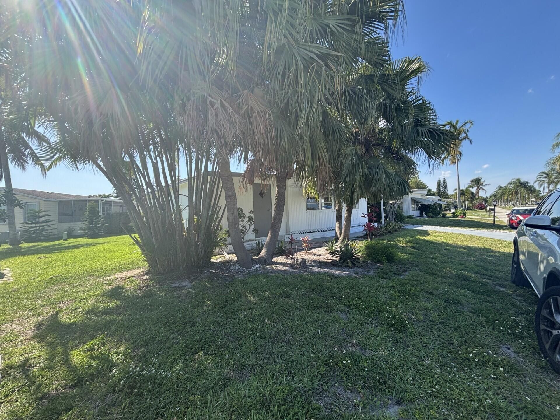 6445 Cypress Lane, Atlantis, FL 33462 Photo
