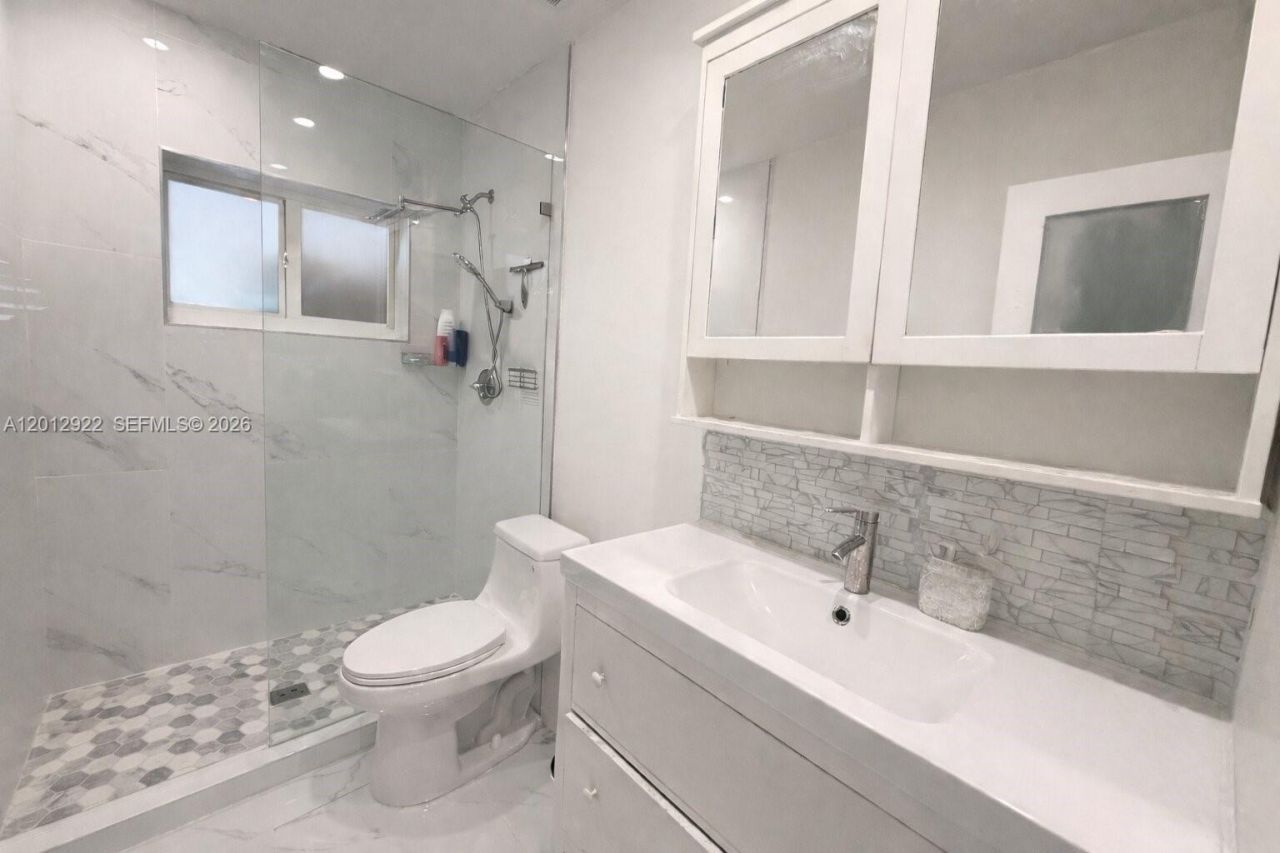 11950 SW 187th Ter , Miami, FL 33177 Photo