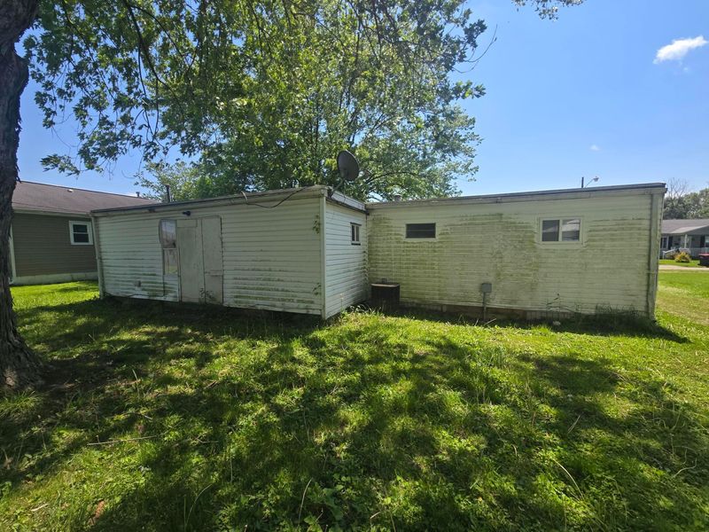 498 Lexington Avenue , Newark, OH 43055 Photo 6