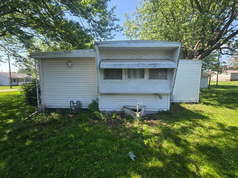 498 Lexington Avenue , Newark, OH 43055 Photo 8