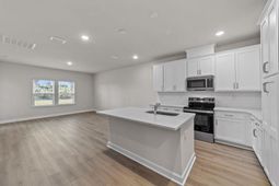 708 Ebb Tide Rd. photo 4