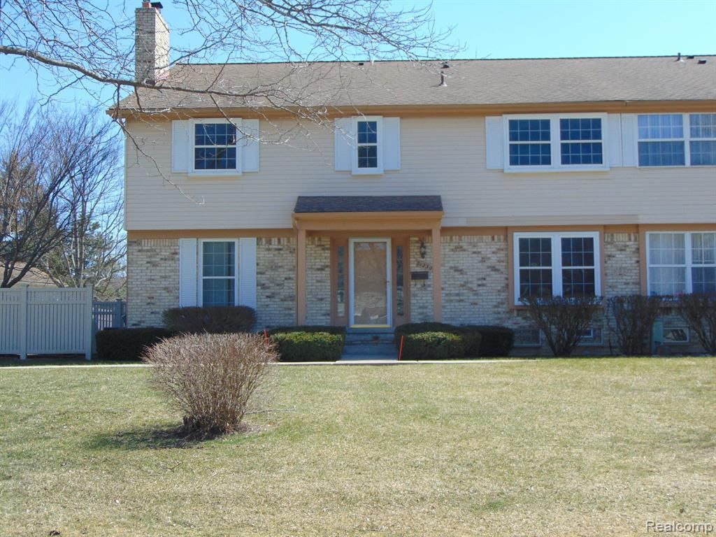 21230 W Glen Haven Circle, Novi, MI 48167 Main Photo