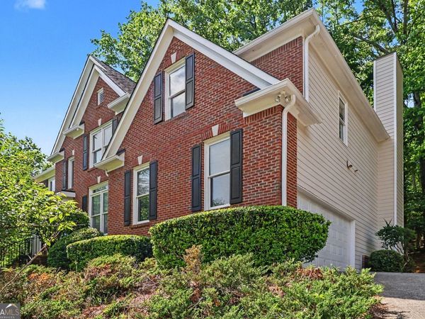 3914 Noblin Creek Drive, Duluth, GA 30097