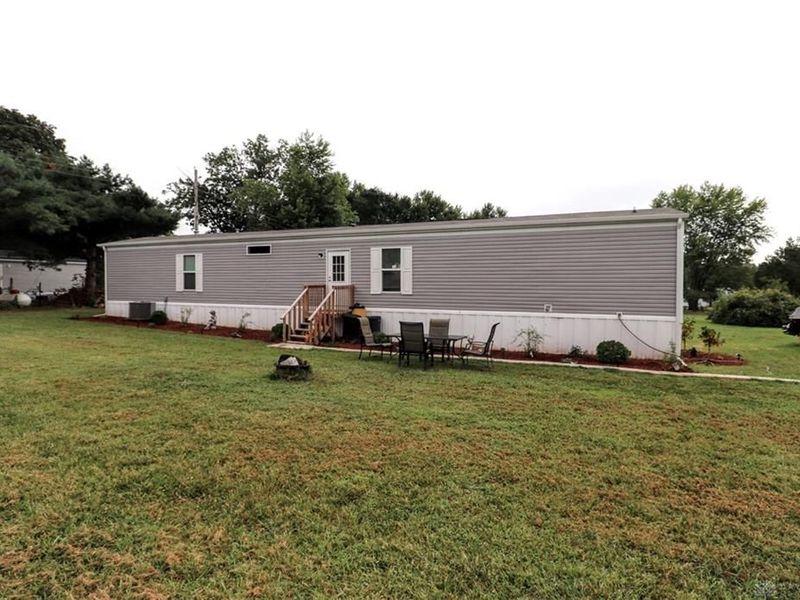 11515 Dundee Drive, Hillsboro, OH 45133 Photo 2