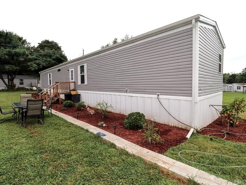 11515 Dundee Drive, Hillsboro, OH 45133 Photo 4