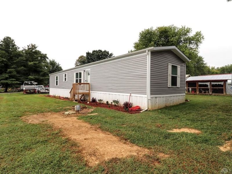 11515 Dundee Drive, Hillsboro, OH 45133 Photo 9