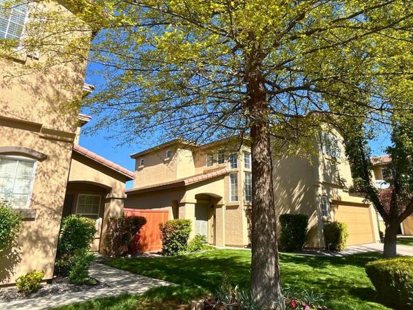 2521 Napoli Drive, Sparks, NV 89434