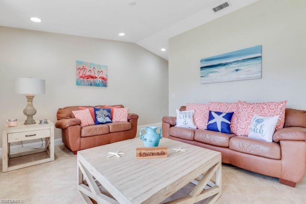 2518 SE 19th Ave, Cape Coral, FL 33904 Photo
